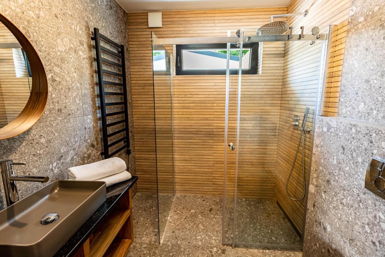 Trzy Rybki - Belona Dom Z Basenem I Jacuzzi Villa Puck Ngoại thất bức ảnh